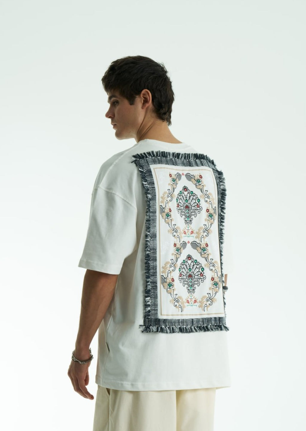 RUG TEE | OVERSIZED